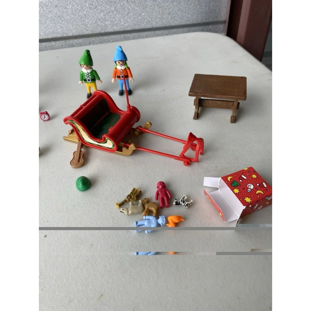 Playmobil 9264 Advent Calendar Santa's Workshop Christmas Sleigh Toy Lot